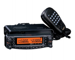 YAESU FT-8800 автомобильная р/ст